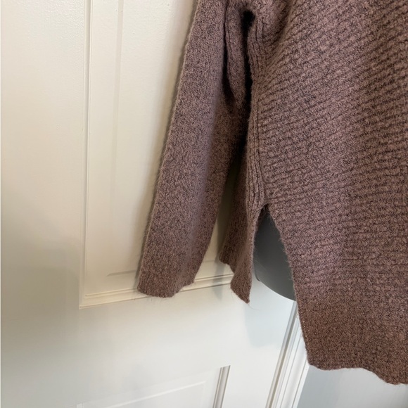 Faded Glory Dusty Mauve Turtleneck Sweater - Picture 3 of 6